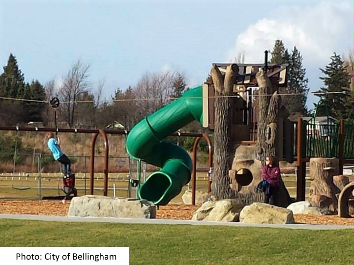 The centrally-located playground is surrounded by thick wood chip mulch which ensures the play area is dry in all seasons.